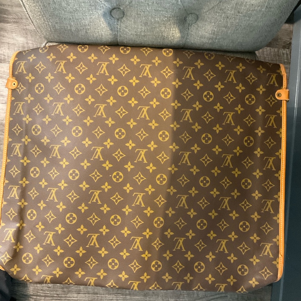 Louis Vuitton Vintage Portfolio - Picture 4 of 4